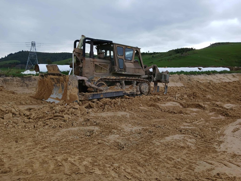 Seasonal farm work and contracting